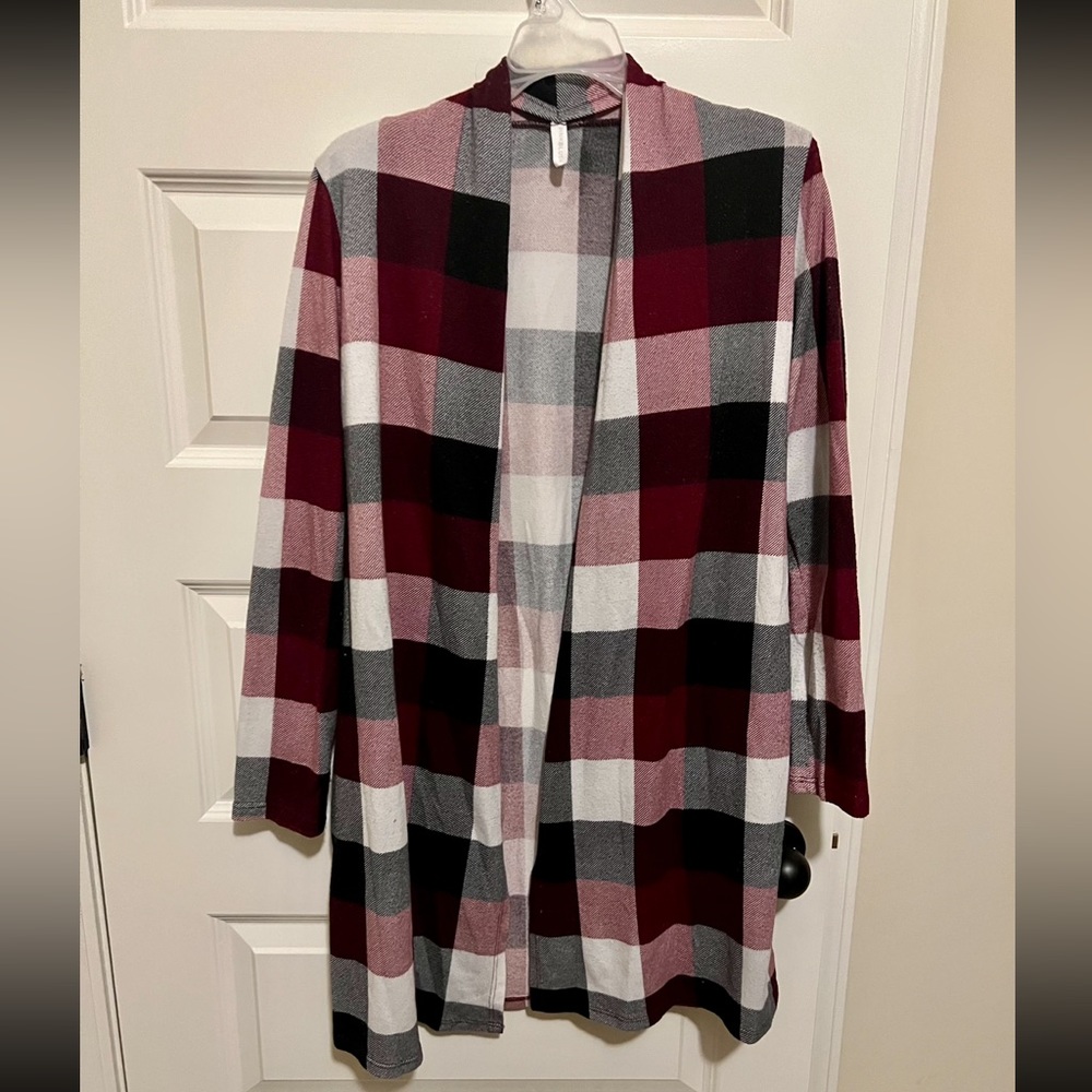 PinkBlush Burgundy Plaid Elbow Patch Long Sleeve Cardigan in Size Medium